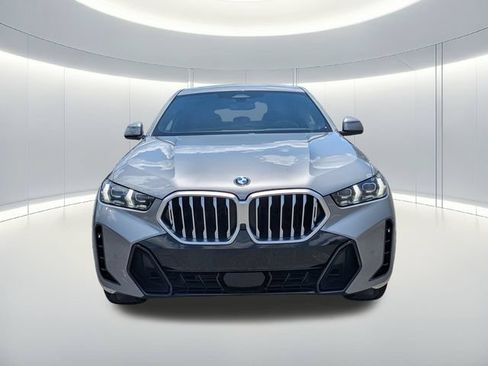 Used 2025 BMW X6 xDrive40i AWD/4WD image 8