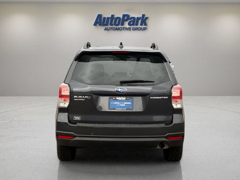 Used 2018 Subaru Forester 2.5i Premium w/ All-Weather Package AWD/4WD image 6