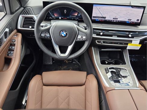 Used 2026 BMW X5 sDrive40i RWD image 13