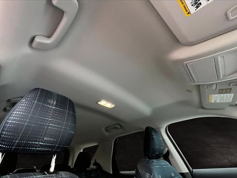 Used 2025 Ford Bronco Sport Heritage w/ Convenience Package image 11