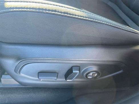 Used 2025 Jeep Grand Cherokee Laredo X w/ Luxury Tech Group I image 11