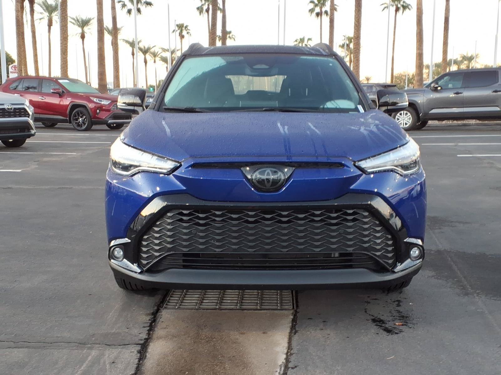 Certified 2024 Toyota Corolla Cross AWD Hybrid w/ Convenience Package image 2
