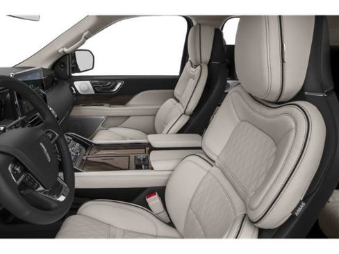 Used 2020 Lincoln Navigator Black Label w/ Cargo Convenience Package AWD/4WD image 9