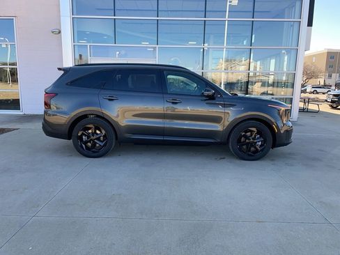 New 2026 Kia Sorento SX Prestige image 4