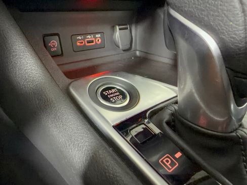 Used 2025 Nissan Sentra SV FWD image 20