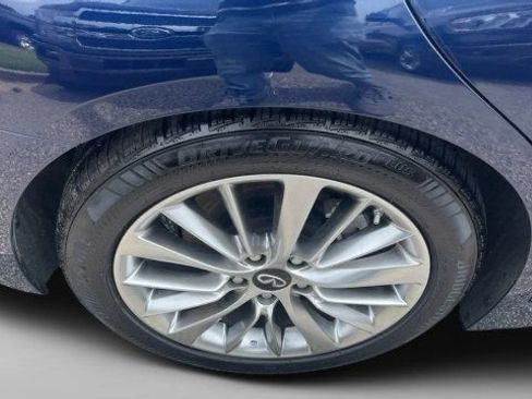 Used 2023 INFINITI Q50 Luxe w/ Cargo Package RWD image 6