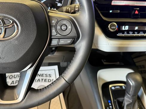 Used 2023 Toyota Corolla SE image 10