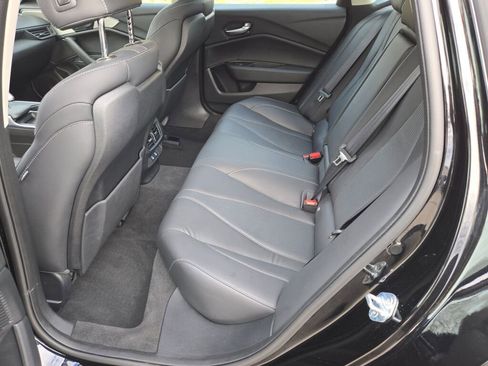 Certified 2025 Acura TLX w/ Technology Package image 18