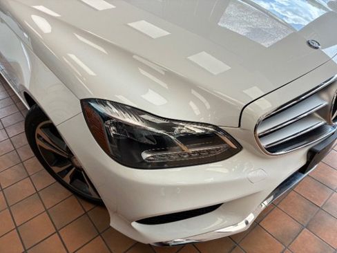 Used 2014 Mercedes-Benz E 350 4MATIC w/ Premium 1 Package image 2