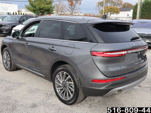 Used 2023 Lincoln Corsair Reserve w/ Equipment Group 201A image 8