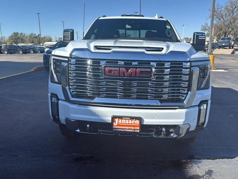 New 2026 GMC Sierra 3500 Denali image 10
