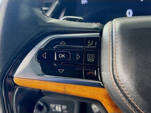 Used 2022 Jeep Grand Cherokee Summit image 16