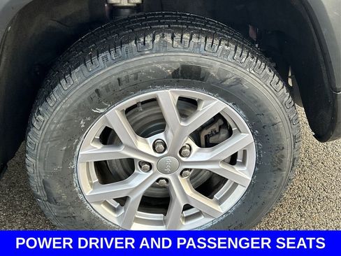 Used 2022 Jeep Grand Cherokee L Limited image 12