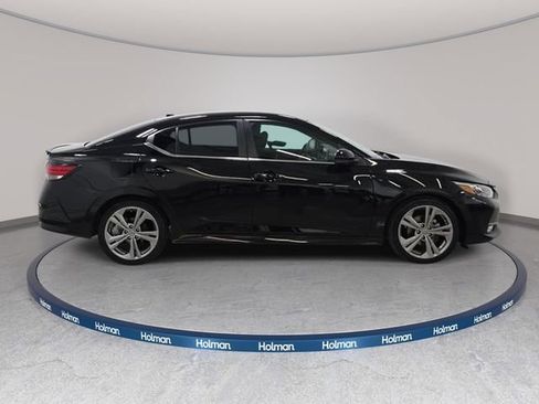 Used 2023 Nissan Sentra SR FWD image 5