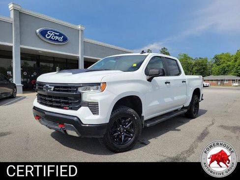 Used 2023 Chevrolet Silverado 1500 LT Trail Boss w/ Protection Package AWD/4WD image 1