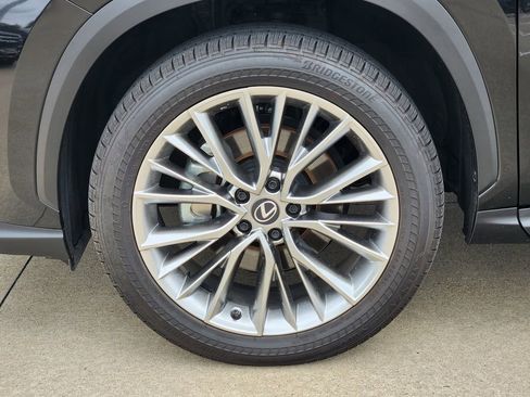 Used 2025 Lexus NX 350 AWD w/ Premium Package image 10