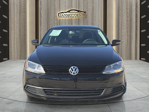 Used 2014 Volkswagen Jetta S image 2
