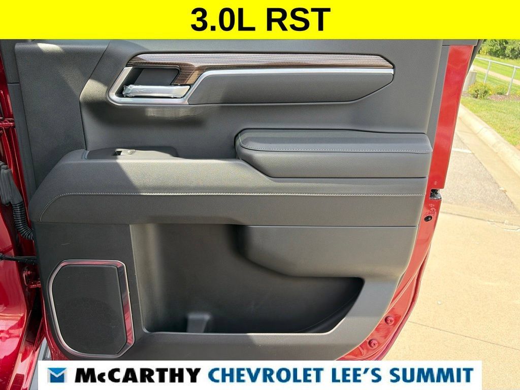 Used 2025 Chevrolet Silverado 1500 RST w/ All Star Edition Plus AWD/4WD image 29