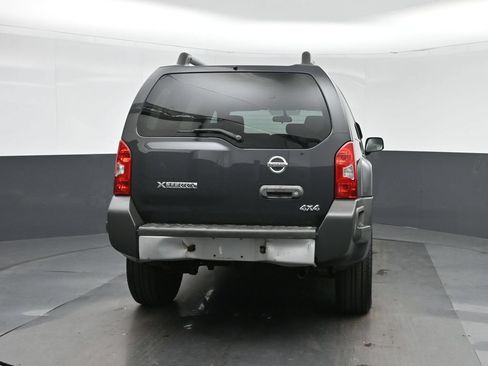 Used 2010 Nissan Xterra X AWD/4WD image 6