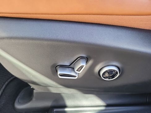 New 2026 Chrysler Pacifica Pinnacle w/ Trailer Tow Group image 14