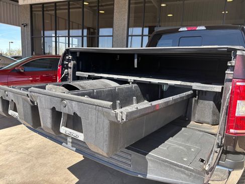 Used 2019 Ford F150 Lariat image 31