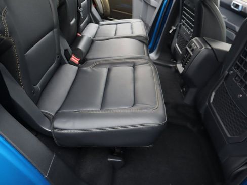 New 2025 Ford Bronco Badlands image 17