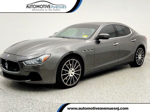 Used 2017 Maserati Ghibli RWD image 1