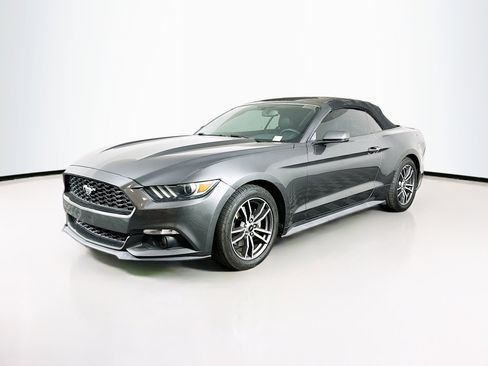 Used 2016 Ford Mustang Premium RWD image 3