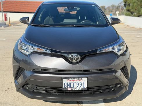 Used 2019 Toyota C-HR LE image 7