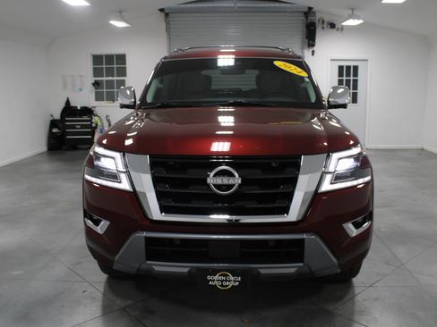 Used 2024 Nissan Armada Platinum w/ Captain's Chairs Package image 3