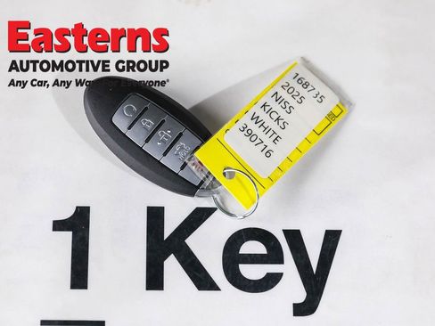 Used 2025 Nissan Kicks S image 25