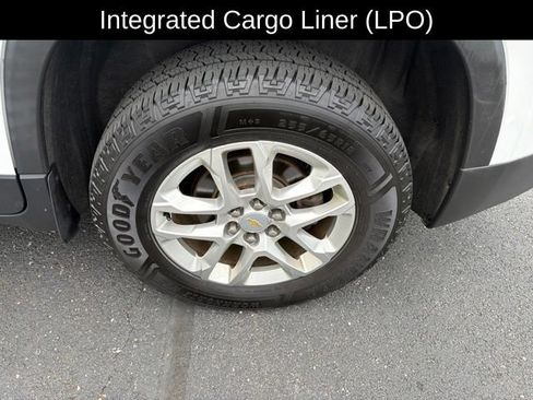 Used 2019 Chevrolet Traverse LT w/ LPO, Floor Liner Package AWD/4WD image 16