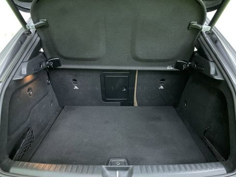 Used 2018 Mercedes-Benz GLA 45 AMG 4MATIC w/ Multimedia Package image 28