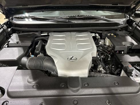 Used 2023 Lexus GX 460 Luxury w/ Sport Design Package AWD/4WD image 27