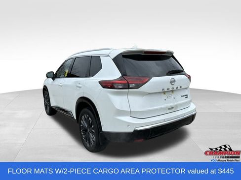 Used 2024 Nissan Rogue Platinum w/ Platinum Premium Package image 3