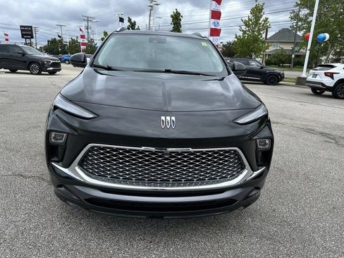 Certified 2025 Buick Encore GX Avenir w/ Avenir Technology Package FWD image 34