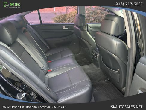 Used 2014 Hyundai Genesis 5.0 R-Spec RWD image 23
