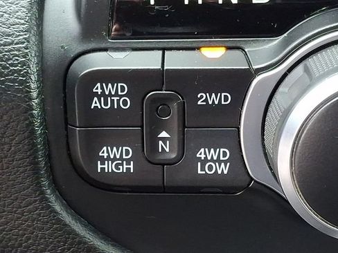 Used 2019 RAM 1500 Big Horn AWD/4WD image 24