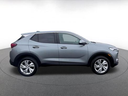 Used 2025 Buick Encore GX Preferred image 16