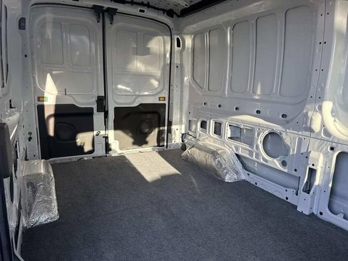 Used 2024 Ford Transit 350 148 Medium Roof image 15