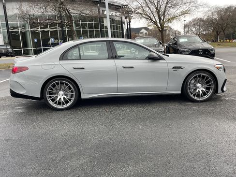 New 2026 Mercedes-Benz E 53 AMG e 4MATIC Sedan image 5