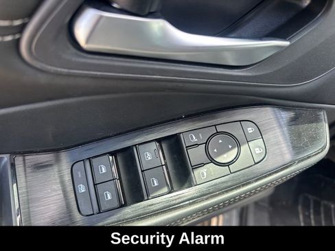 Used 2023 Nissan Rogue SV w/ SV Premium B Package AWD/4WD image 12