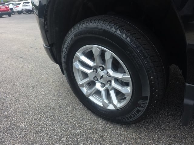 Used 2026 Chevrolet Silverado 1500 RST AWD/4WD image 11