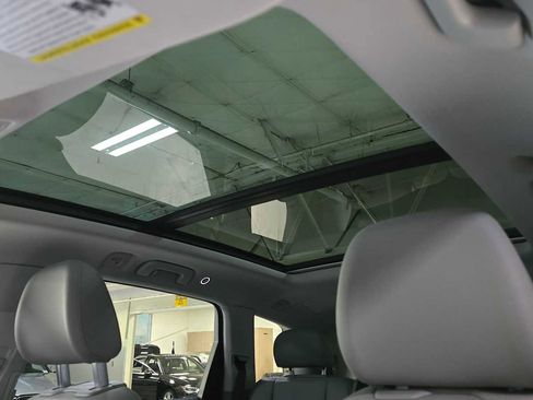 Used 2024 Audi Q7 Premium Plus image 22