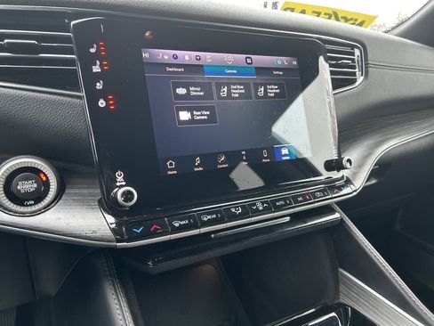 Used 2023 Jeep Wagoneer L Series II image 21