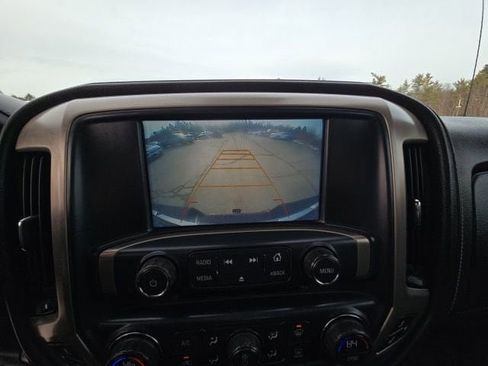 Used 2017 GMC Sierra 3500 Denali w/ Duramax Plus Package image 15