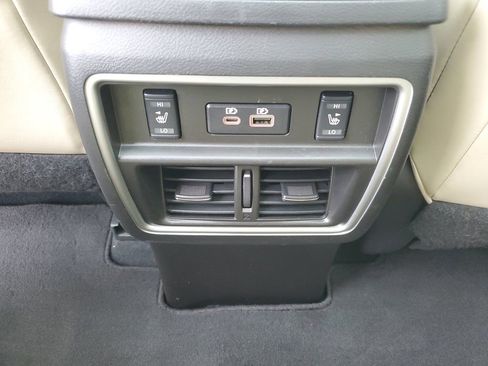 Used 2021 Nissan Murano Platinum image 27