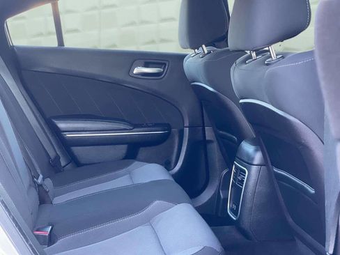 Used 2016 Dodge Charger SXT w/ Driver Confidence Group image 24