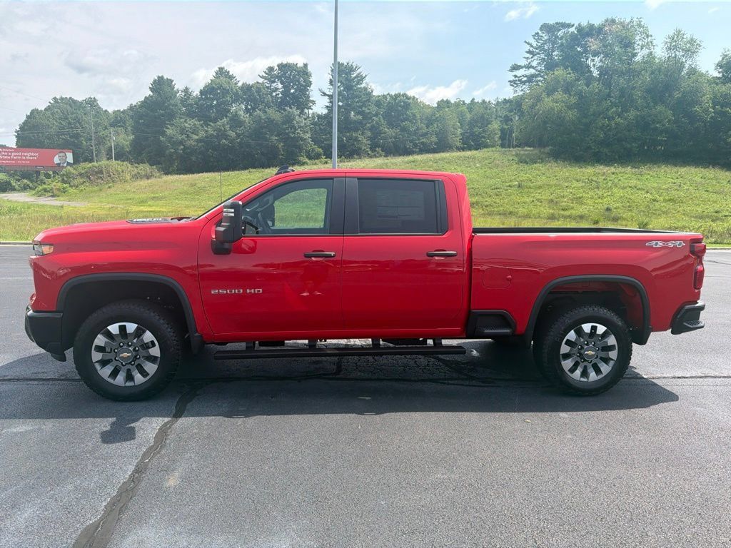 New 2026 Chevrolet Silverado 2500 Custom w/ Custom Value Package AWD/4WD image 5