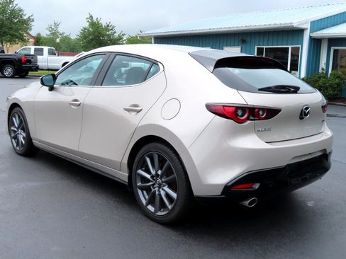 Used 2023 MAZDA MAZDA3 s image 4